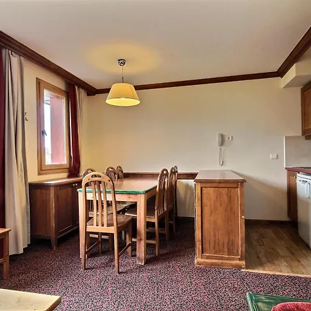 Apartment 3 Pieces Au Pied Des Pistes Avec Balcon Et Vue - Fr-1-455-58 La Plagne